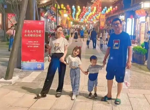 哲学筱筱|“错换”未有定论，传来一个好消息一个坏消息，李圣律师退出了？