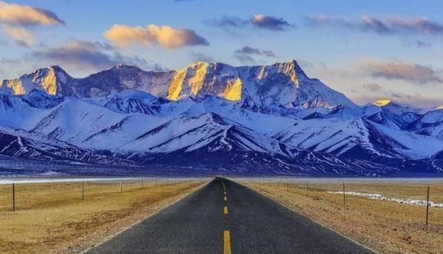 西藏 西藏力争今年完工的高原机场，耗巨资，将助力当地旅游业“起飞”