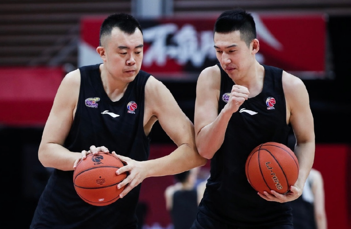 广东男篮|广东队又进决赛了，辽宁压力大了！两队谁更强？名嘴苏群回应了