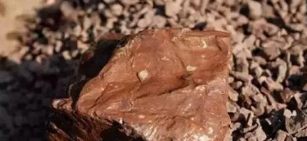 |紫先生—紫砂壶：玩壶先选料，料差枉费功