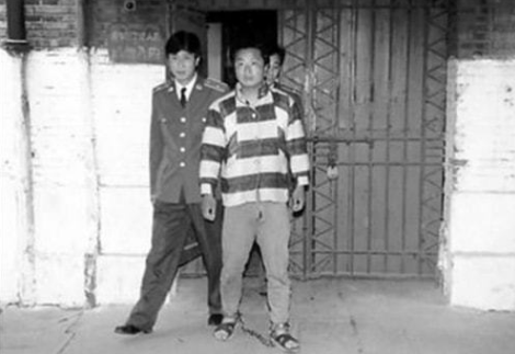 1997年上海敲头案:14名女子头部被砸,2人死亡,当地人不敢出门