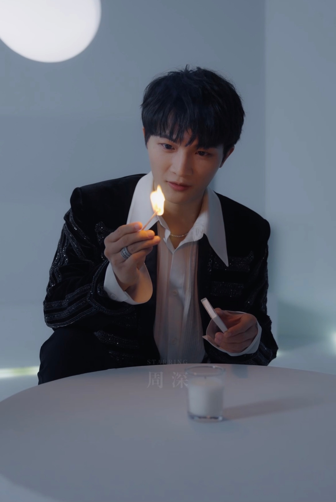 张艺兴|B站跨年晚会节目单:张艺兴大玩“平行时空”,薛之谦新歌首唱