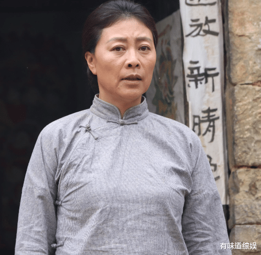 靳东|《闯关东》播出15年, 李幼斌朱亚文原地踏步, 小配角成国家一级演员