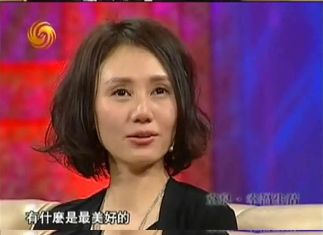 夏雨|娱乐圈最“寒酸”婚礼曝光：连婚纱都没有，他们居然还是模范夫妻