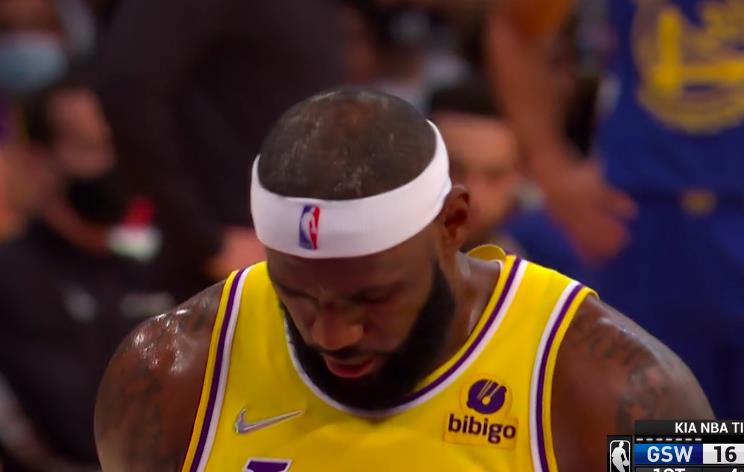 明乐说育儿|遮天大帽，8分钟3中3砍10+5！詹皇带队轰10-0，谁敢信快年满37岁