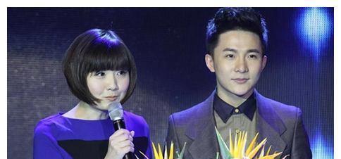 景甜|央视帅气主持人边策,和母亲通话1小时后从8楼纵身一跳,享年32岁