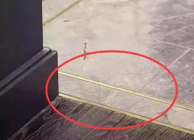 |越来越多的家庭不流行做门槛石，而是换成了这种，你家呢？