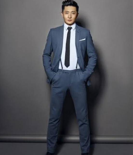 明星|别被他们的脸骗了，这些男明星只是看着矮，其实身高都超过了180