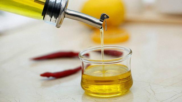 北庭美体健康圈|大豆油不健康吗？提醒：最该少吃的是这2种食用油，望你早知为好