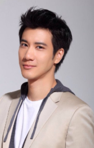 周杰伦|新四大天王已经塌房两个，一个深陷争议，周杰伦要坚持住啊！