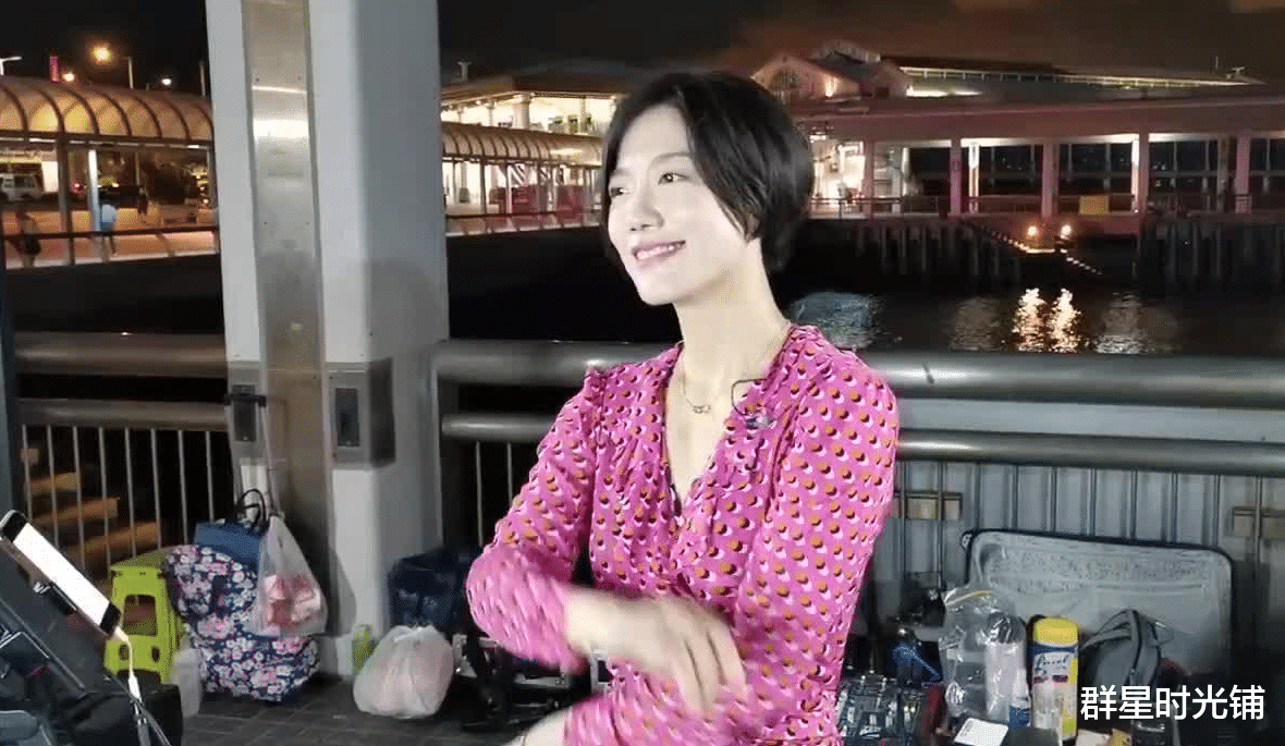 倪妮|龙婷：《星光大道》冠军，登上春晚后为何选择回到街头卖唱