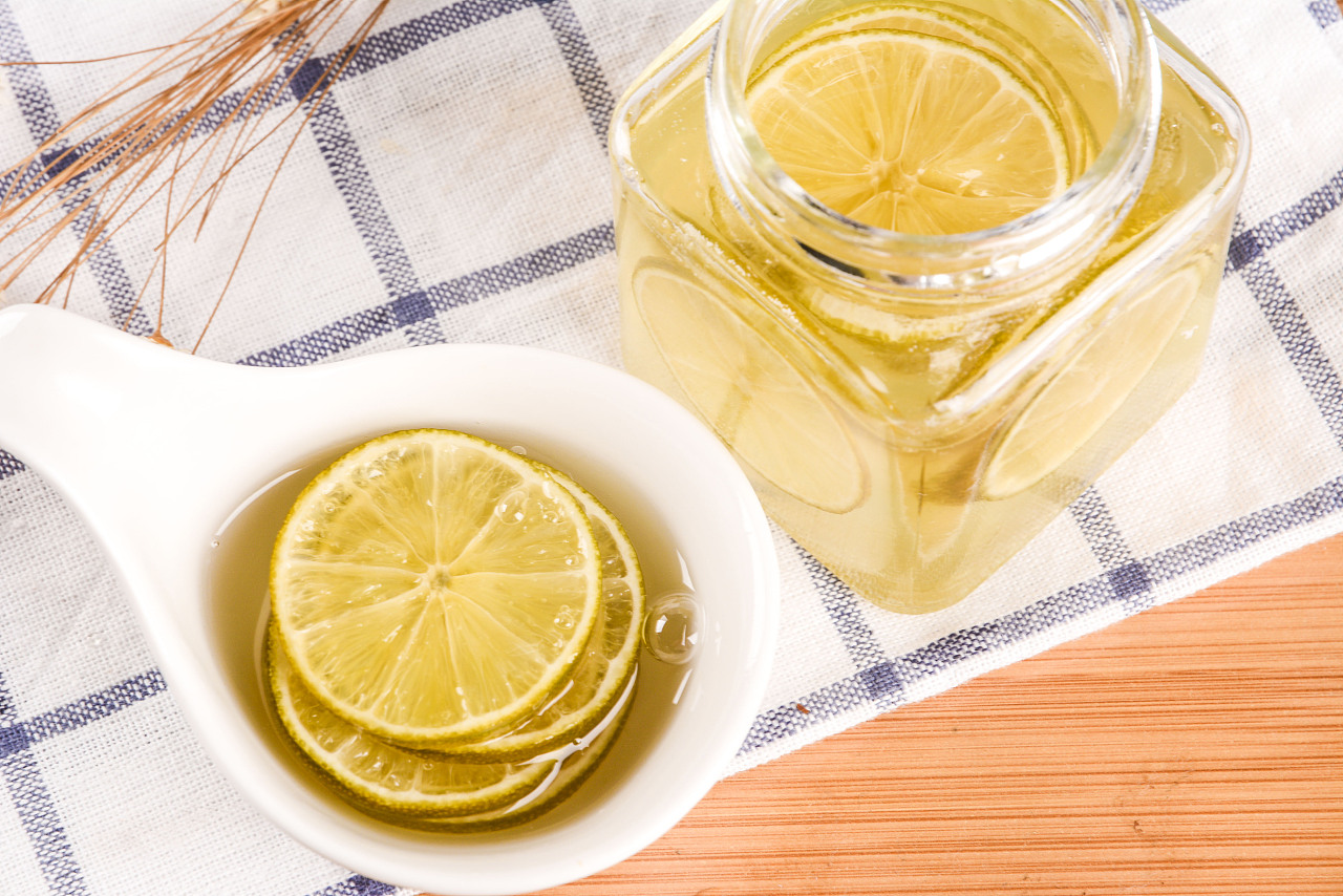 蜂蜜 减肥期间可不可以吃蜂蜜呢？会不会影响呢？