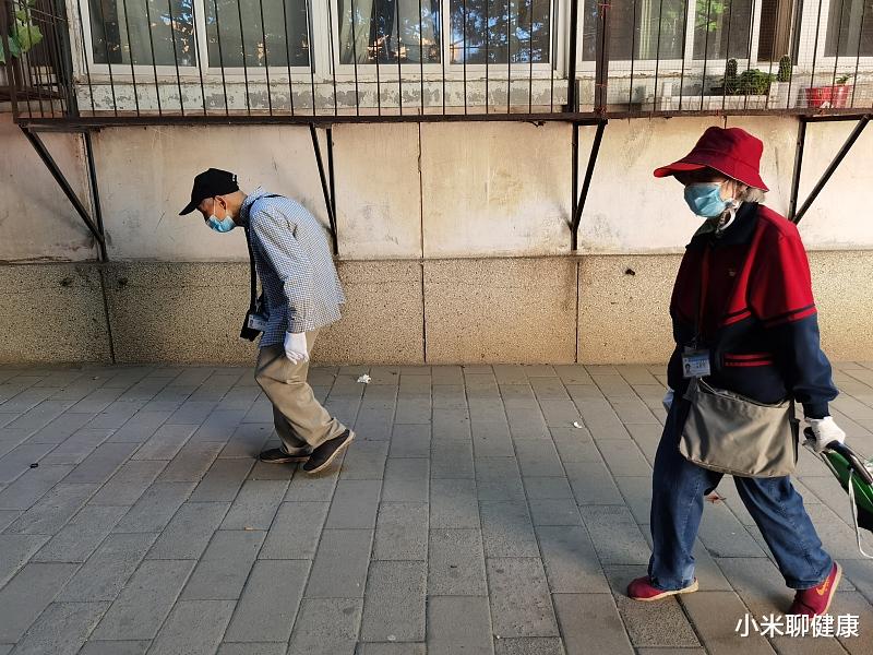 小米聊健康 55岁以后走路快与慢,哪种更健康?提醒:生活中还需要注意这3点
