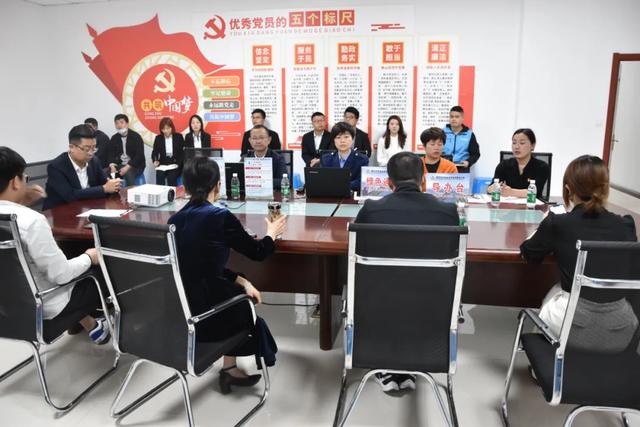 大河健康报 “我为群众办实事”典型案例九：为了群众的笑脸