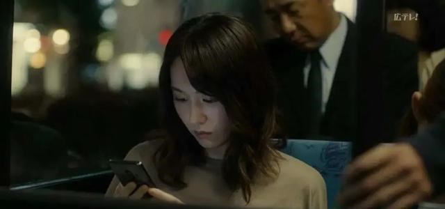 西装|3个混得不太如意的办公室主任的故事：他们做错了什么？