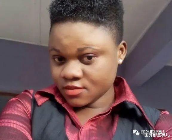 警察 酒店房间发现一名女警的尸体，死者边上写着一行字