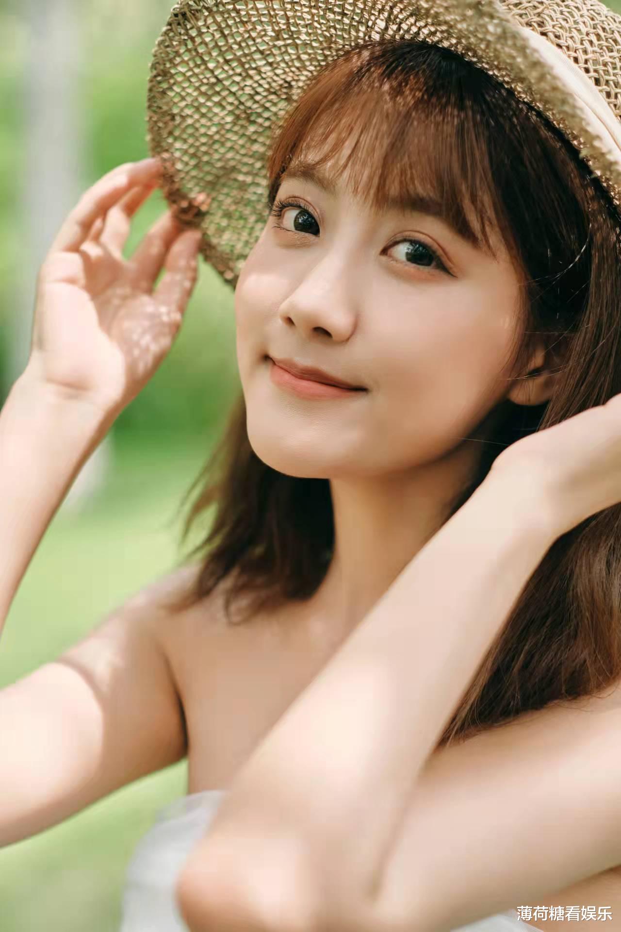 李艺彤|司机比明星还赚得多？李艺彤打车遇司机炫富，我一年千把百万够了