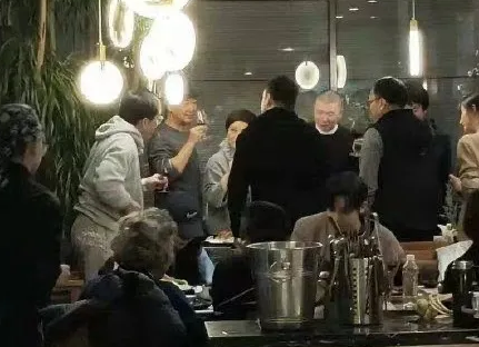 郑爽|郑爽退圈声明毫无悔意甚至自夸成功，九大官方媒体齐发声批评听不到半句道歉