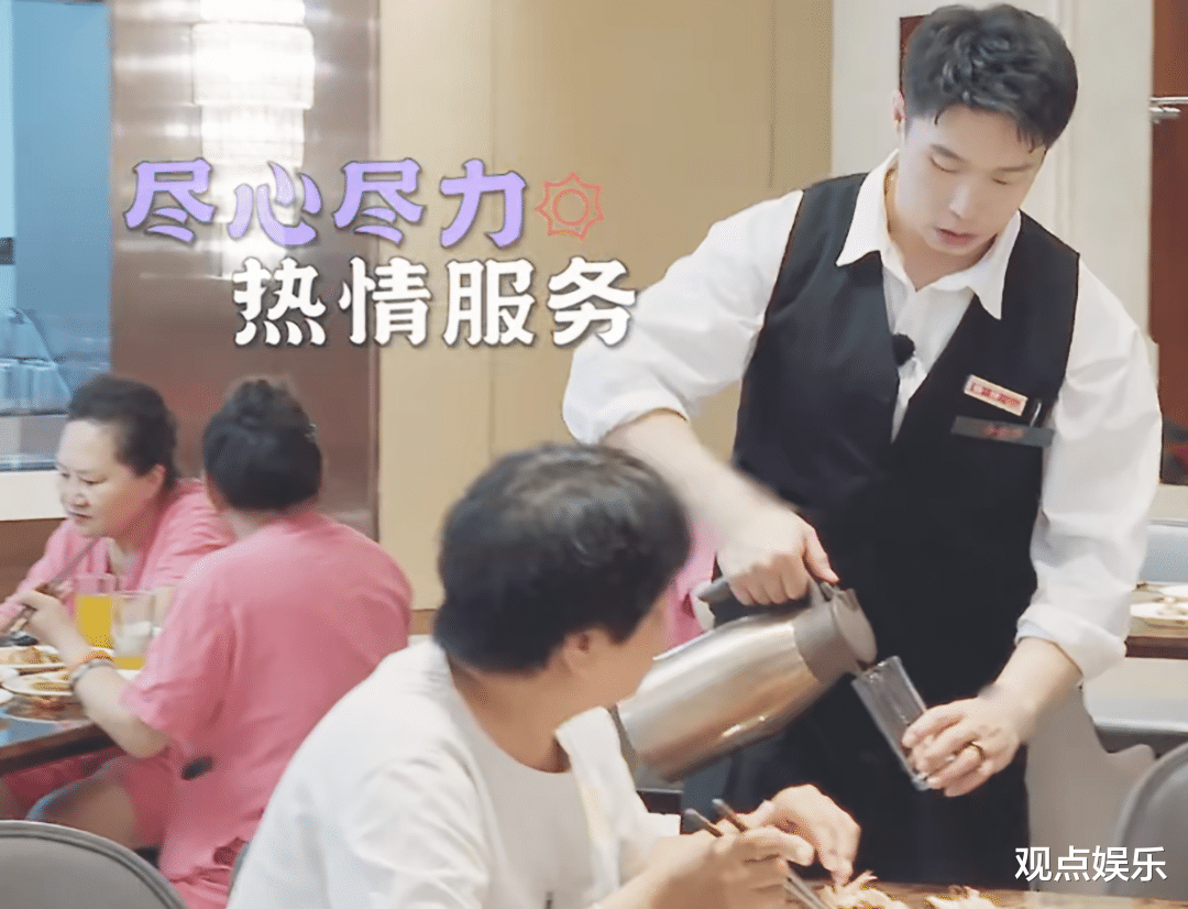 女孩|斗笑社延期上线，德云社团综出问题，德云女孩在线催更！