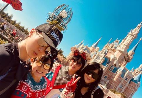 吴尊|演艺圈清流还有他！吴尊牵手爱妻25年，初恋即一生！