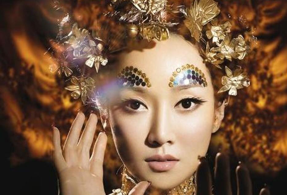 萨顶顶|从周鹏变成萨顶顶，与金星互怼，惊呆了韩红，她真的成功了吗？