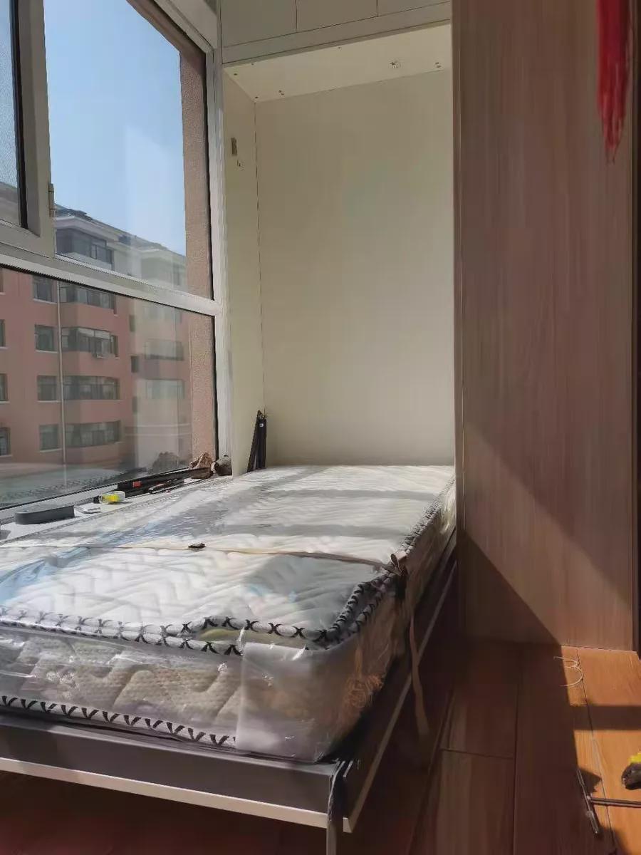 |阳台改卧室这次很靠谱，3种模式不需要买床打柜子，还能洗衣晾晒