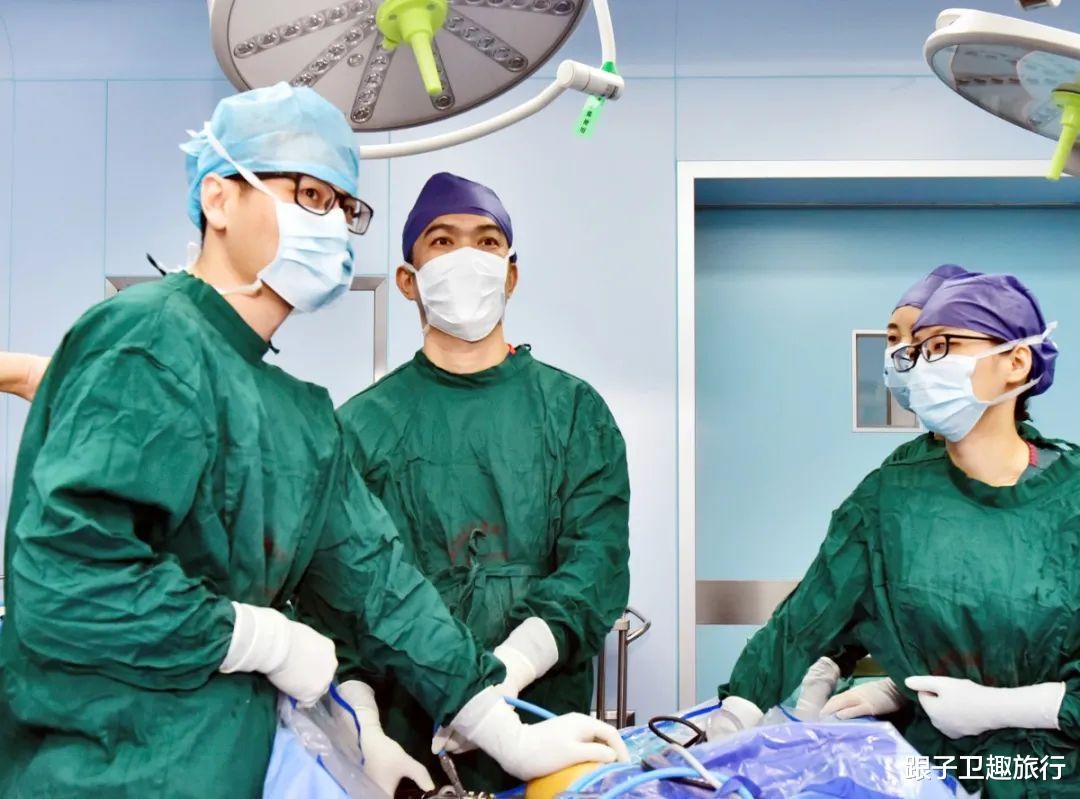 跟子卫趣旅行 急诊室里的人间百态:怀孕妻子吃安眠药自尽,丈夫却人间消失