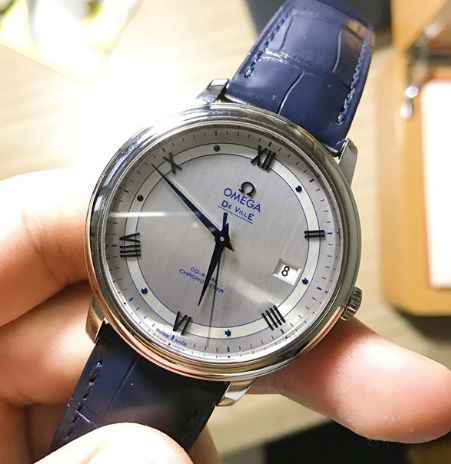 穿衣搭配|预算5千到5万，五款最适合职场打工人的通勤手表推荐