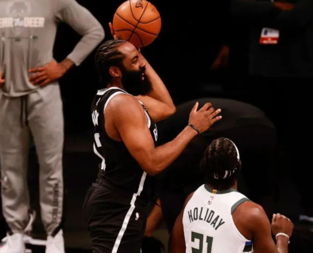 篮网队|篮网1夜之间宣布2人退出G2,22+8超级悍将也没法上了