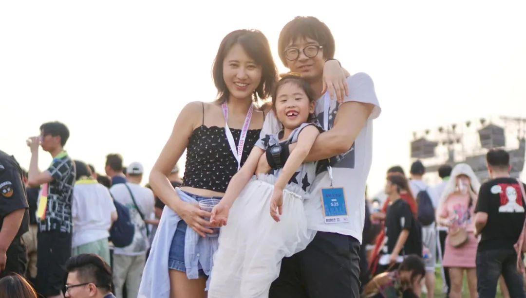 彭磊|拉黑李诞，怼大张伟，不跟女粉丝搭讪，他只是把爱都给了老婆孩子