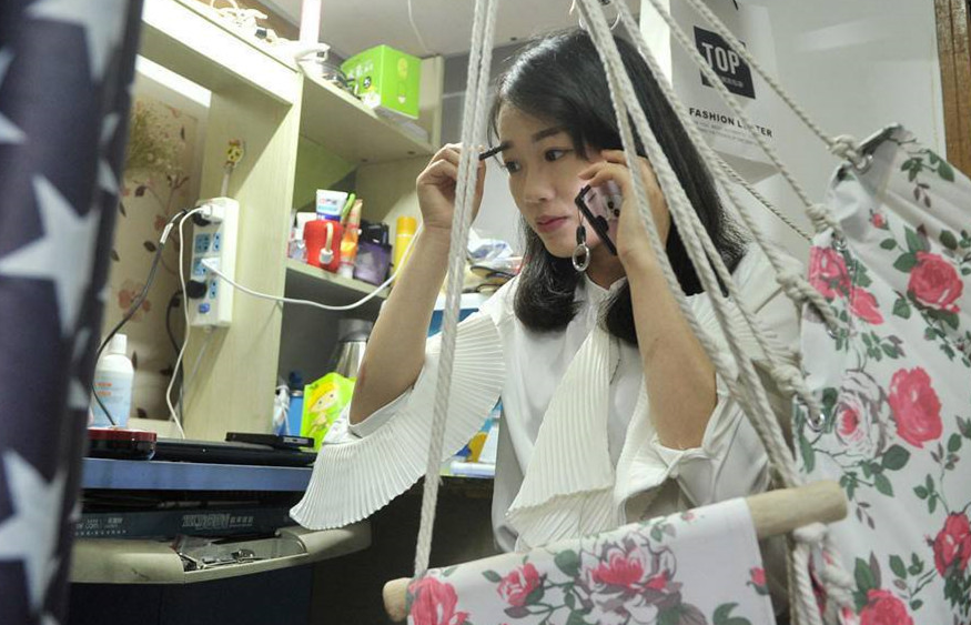 肖战|男大学生撞脸肖战走红，高颜值吸引多人告白，家长却不淡定了