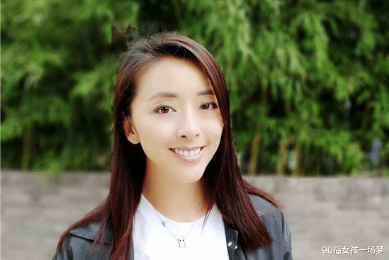 90后女孩一场梦|黄小蕾:拒绝杜淳,倒追大张伟,38天闪婚,为女儿得罪迪士尼