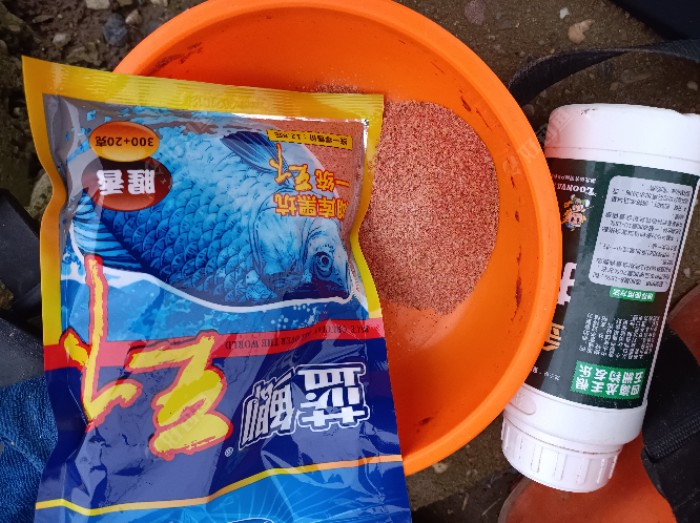 银行|[原创首发]下班后，菜地练竿鱼口超爽