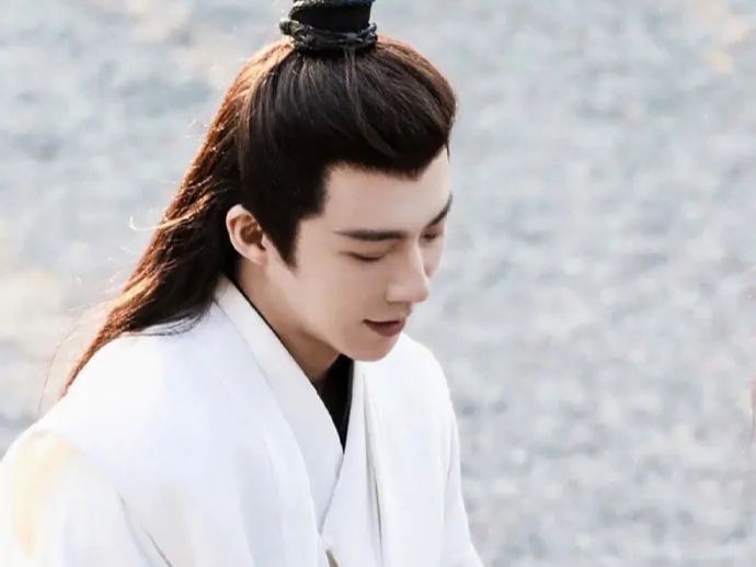 曾舜晞|曾舜晞又一部新剧官宣，搭档“元气小仙女”杨超越，能否带来经典