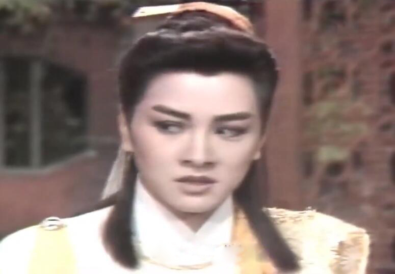 花无缺|10版花无缺颜值对比：谁继承了他爹“第一美男”基因，谁像捡来的
