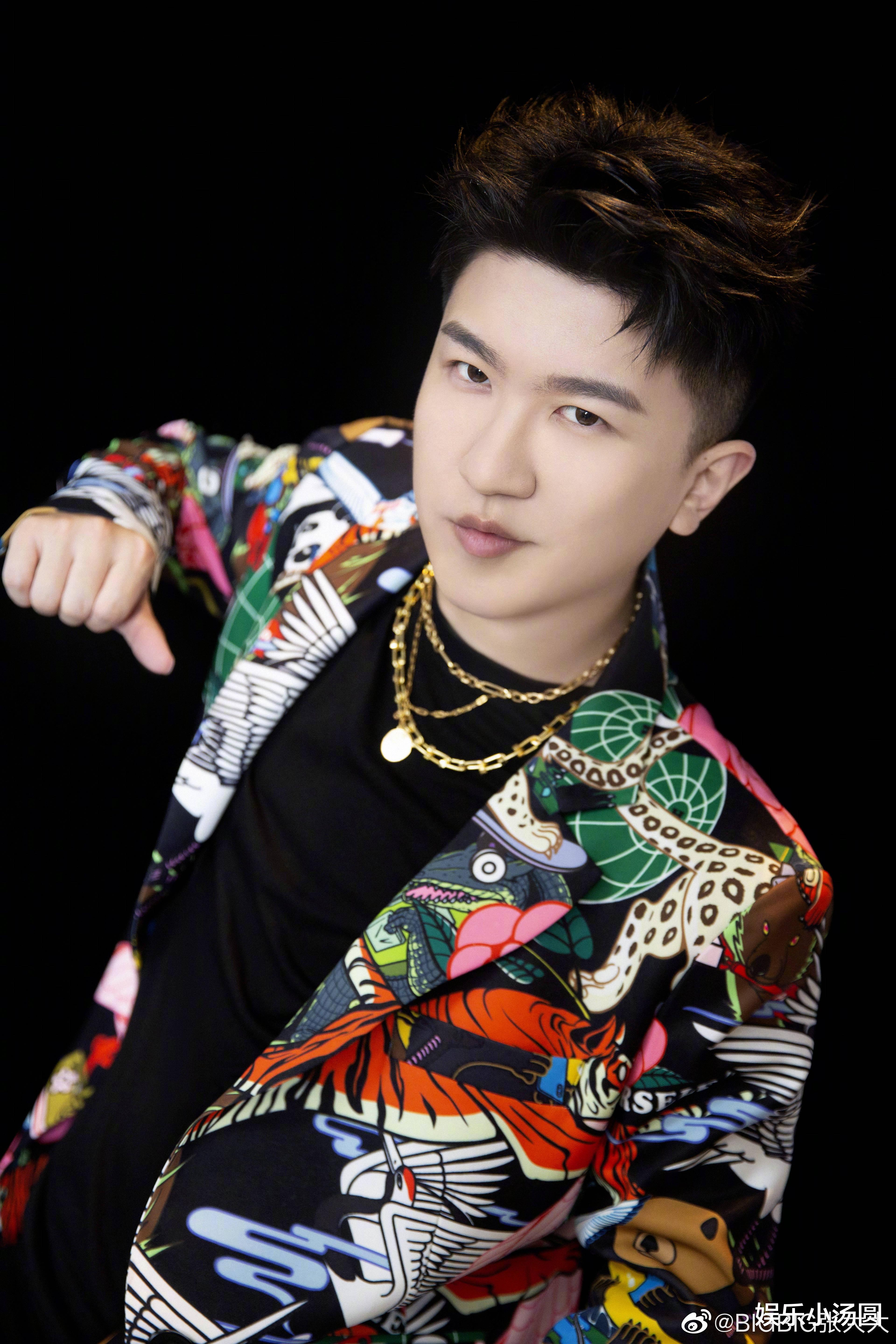 王中磊|张大大被全网讨厌却还能接到综艺，他的背景强大到连成龙都不敢惹