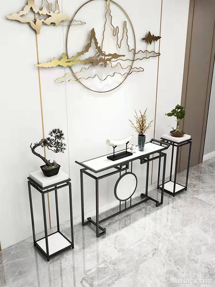 新中式玄关设计,集静谧和清雅,融合含蓄和端庄,尽显东方韵味
