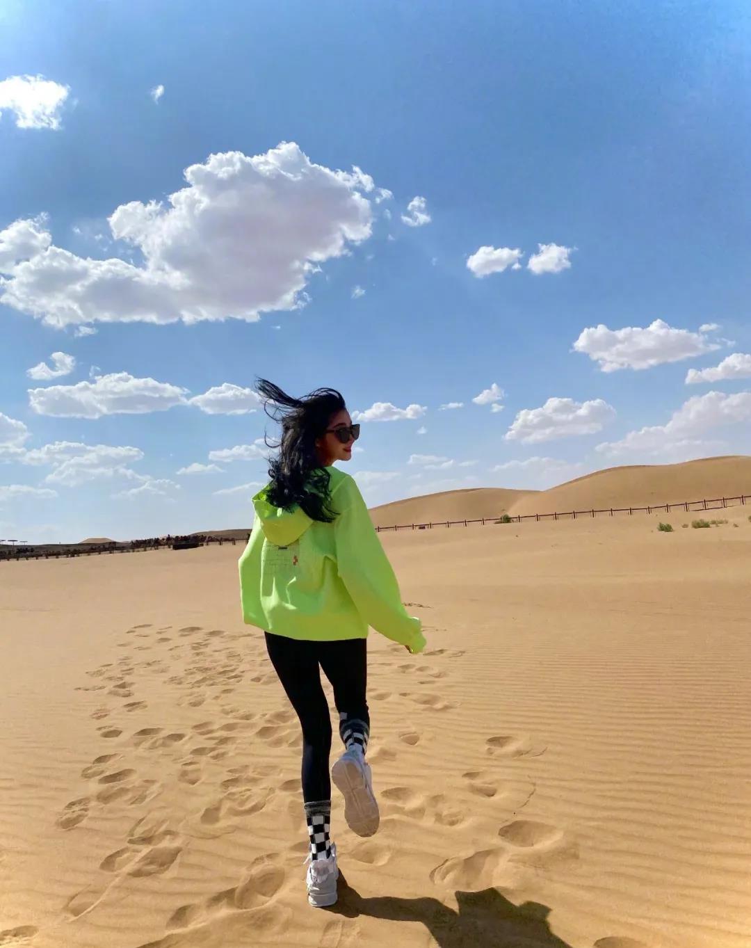 杨洋|千玺昊然？蔡徐坤消息？杨洋资源？赵丽颖新剧？关晓彤不受喜欢？