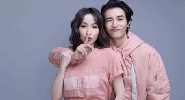 时尚百搭说|萧亚轩宣布分手，男友今年刚好25，去年就透露吵架常动分手念头