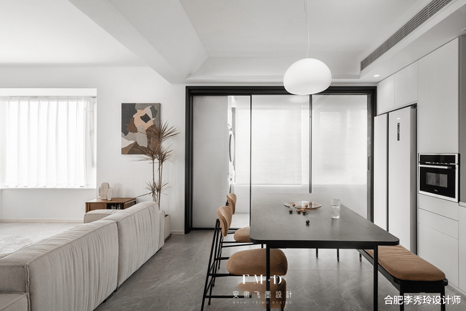 总结百套房装修经验,挑出N种沙发不靠墙的装法,拿去参考借鉴吧