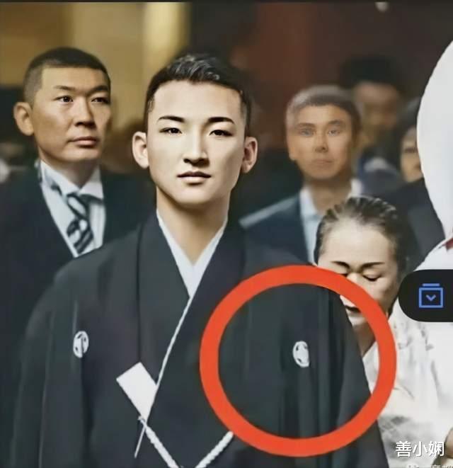 张庭|张哲瀚背景大揭秘，看完你就明白，他的亲日是从根开始的