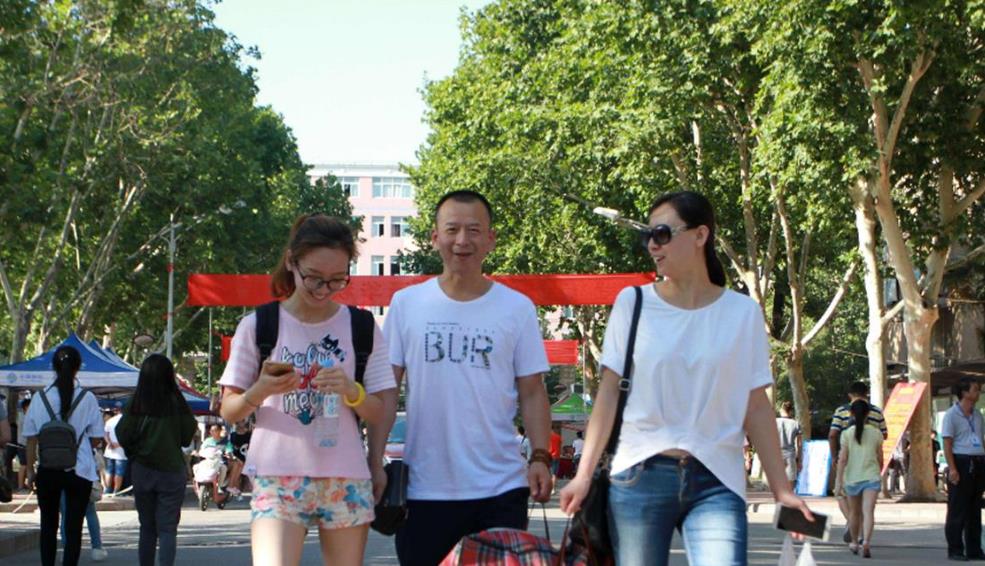 吴洪娜聊说育儿|民办本科和专科哪个好？学生应该如何做出选择？过来人：因人而异