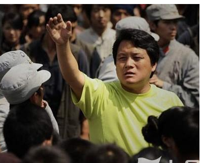 郭靖宇|19岁与导演私奔，在6平米的地下室生下3胎，丈夫用7部剧把她捧红