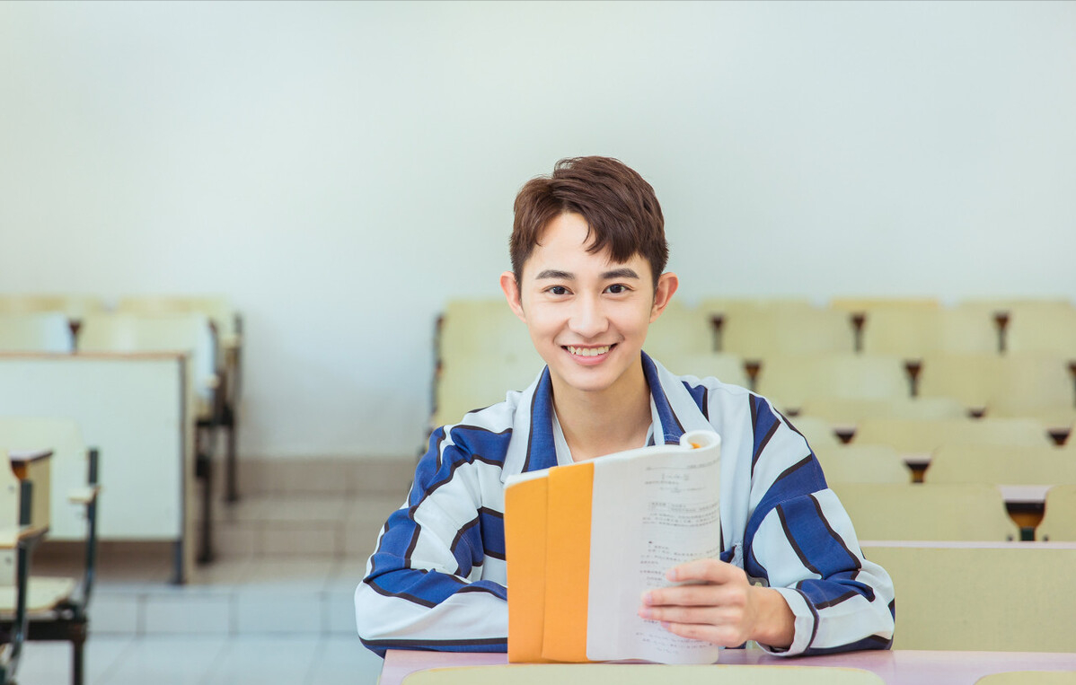 招聘|又一“铁饭碗”开始招聘，共计招聘6000余人，应届生优势明显