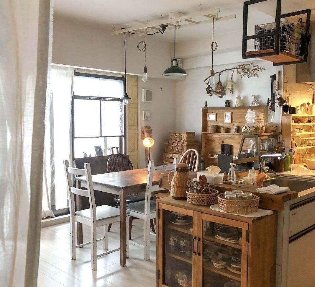 日本复古老房子，太太带俩娃，淘二手家具布置出的精致感，超有品