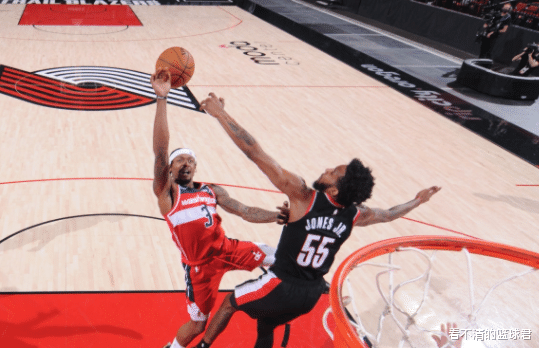 威斯布鲁克|奇才四连胜后，更衣室细节显融洽气氛！韦少连续3场三双不再尴尬