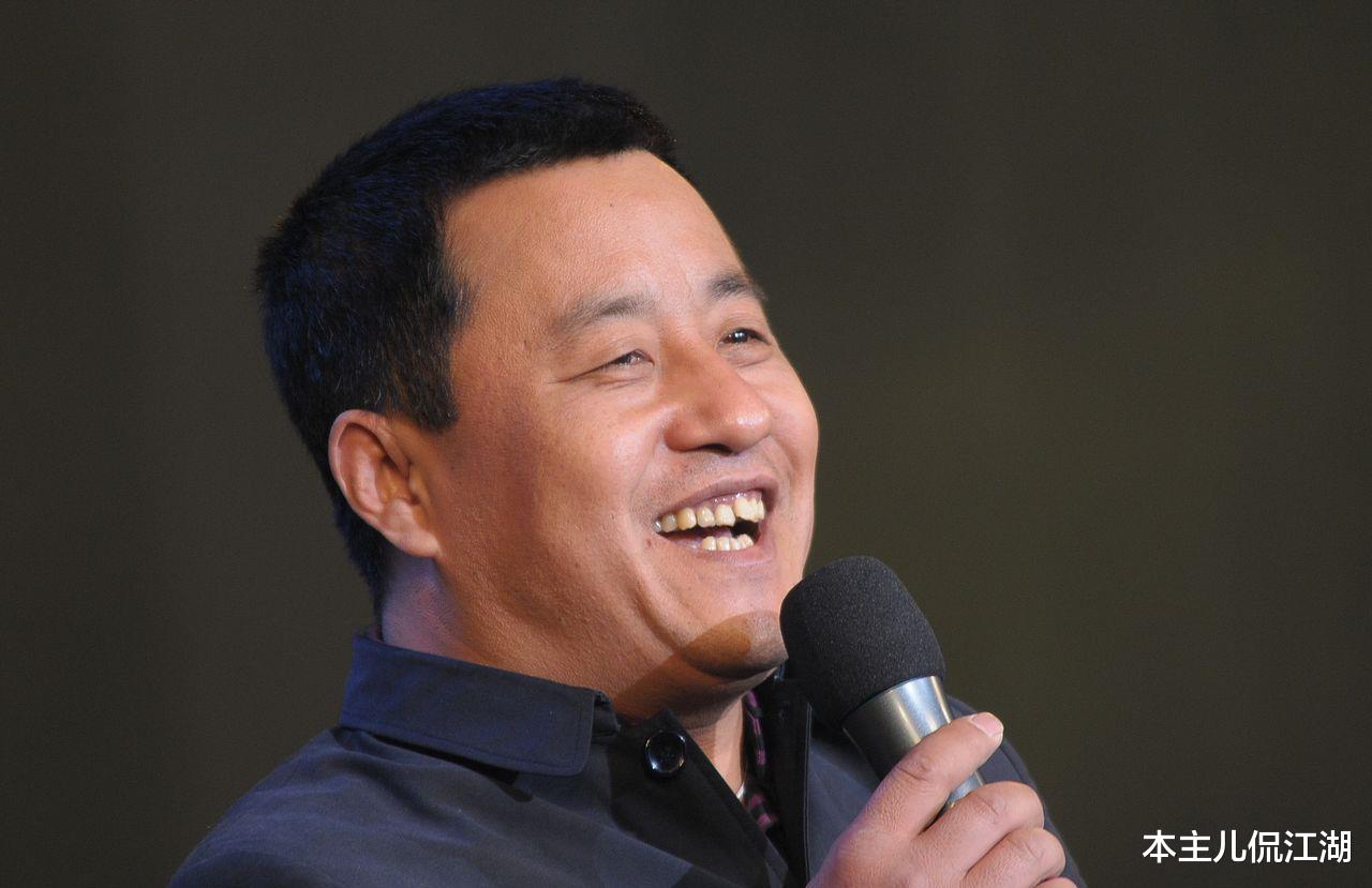 王小宝|“长贵”王小宝毁灭史:抛弃糟糠妻,娶小19岁娇妻,开豪车打人