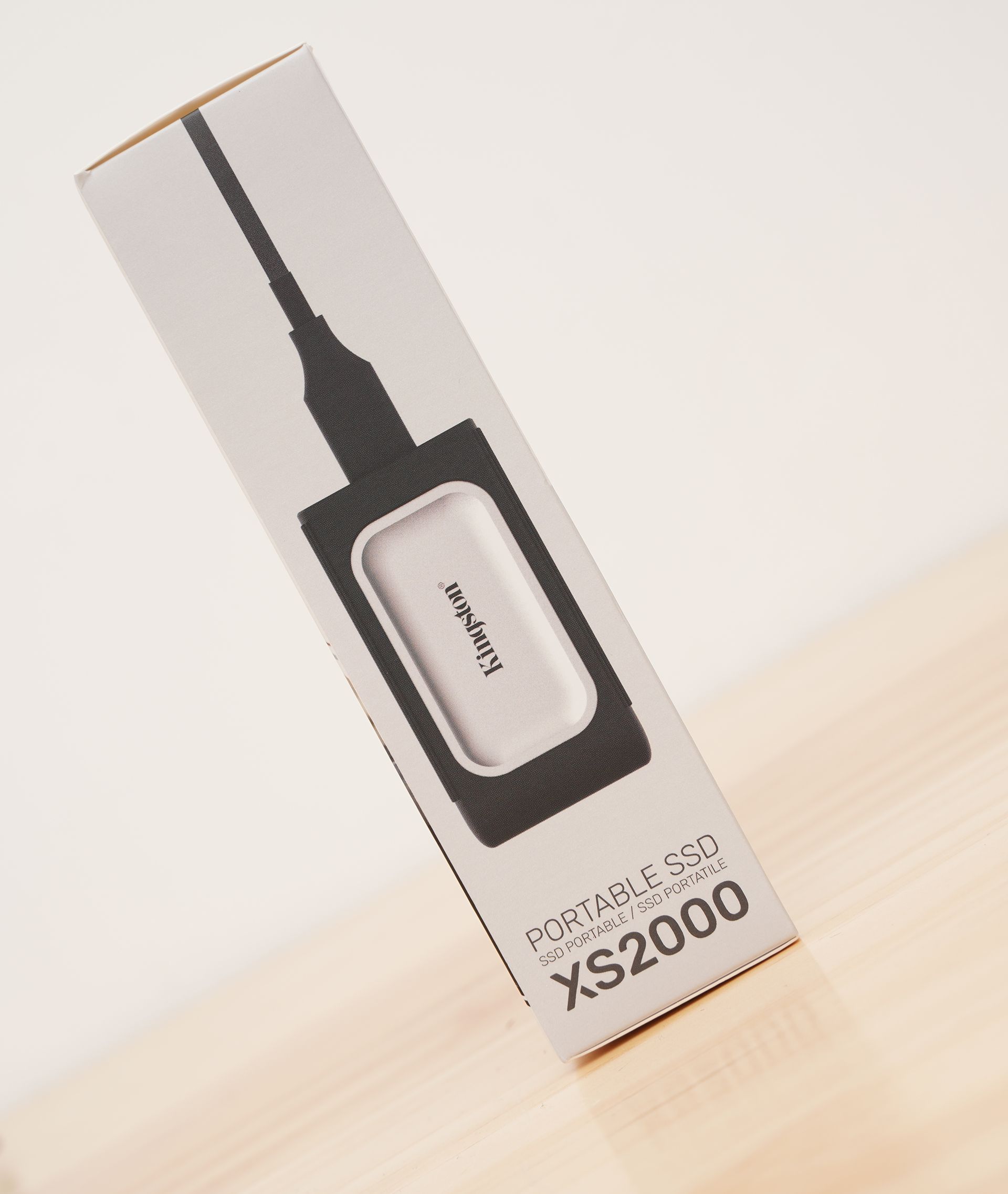 金士顿|既高速又小巧 金士顿 XS2000 移动固态硬盘开箱