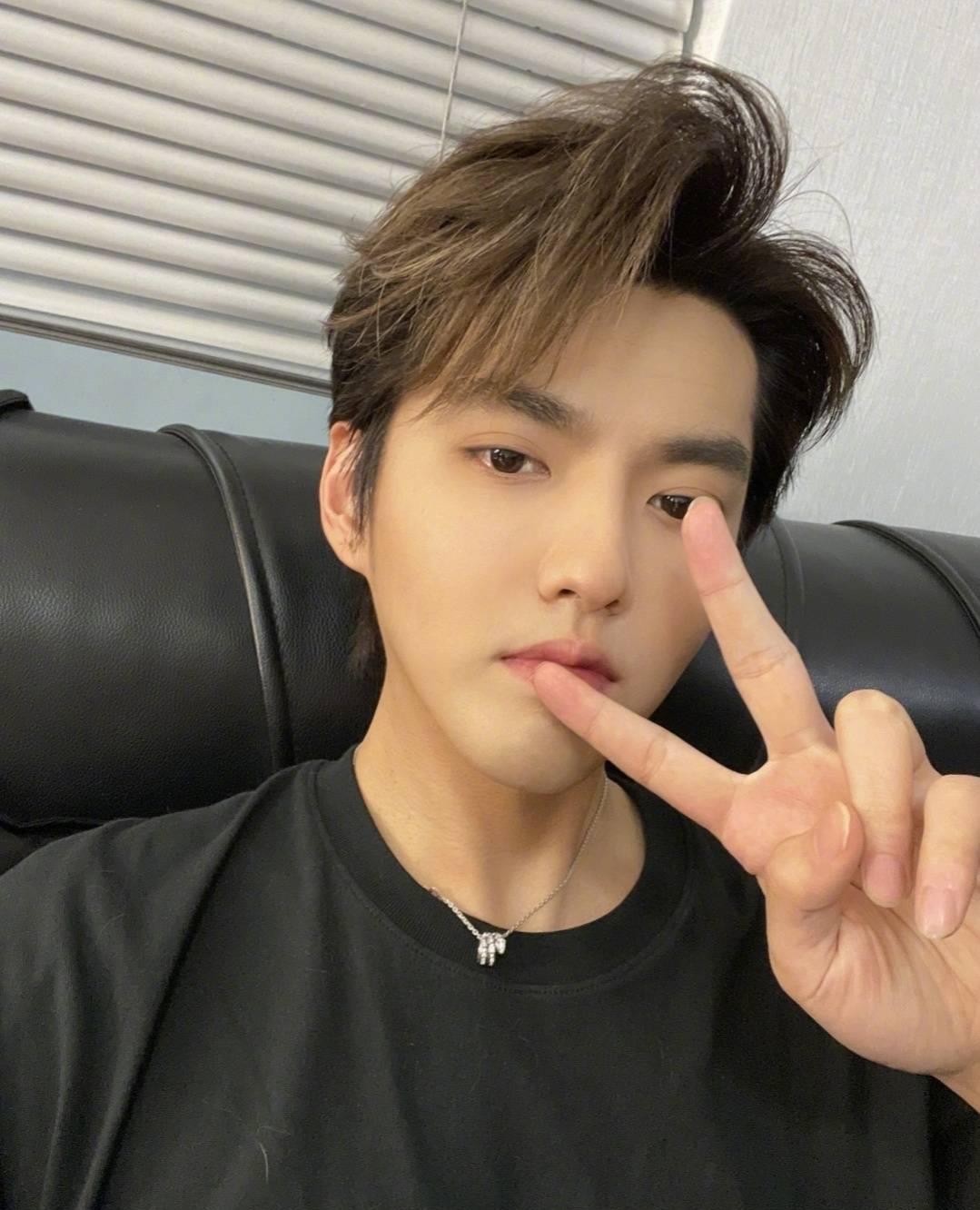 都美竹|吴亦凡私生活混乱实锤！都美竹再发2000字长文控诉，信息量巨大