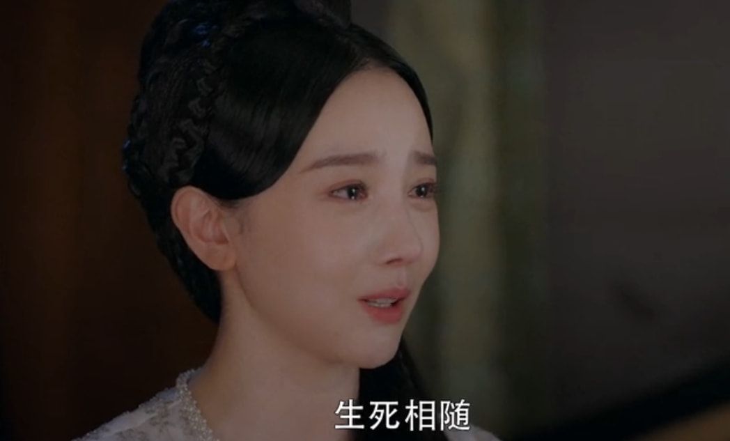 赵敏|陈伟霆形象翻车升级，路透刘海似蜈蚣腿，喜提“古装丑男主”称号